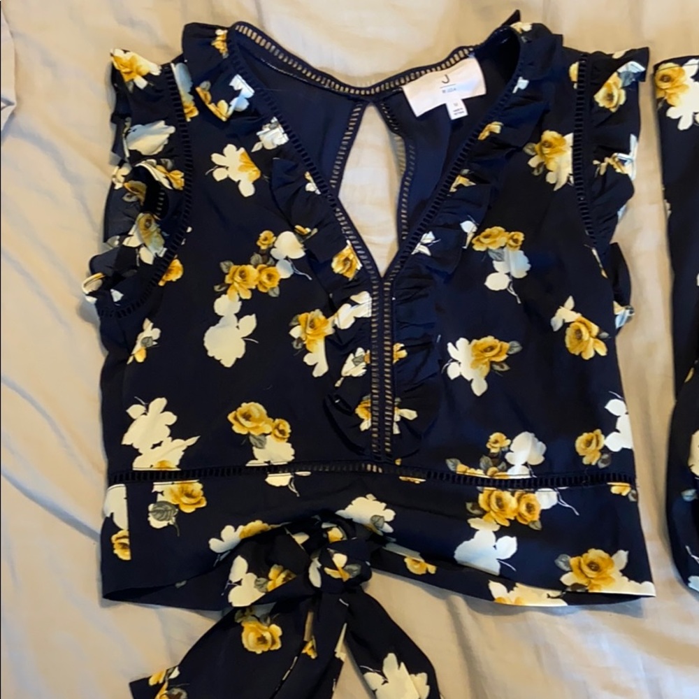 Matching floral set